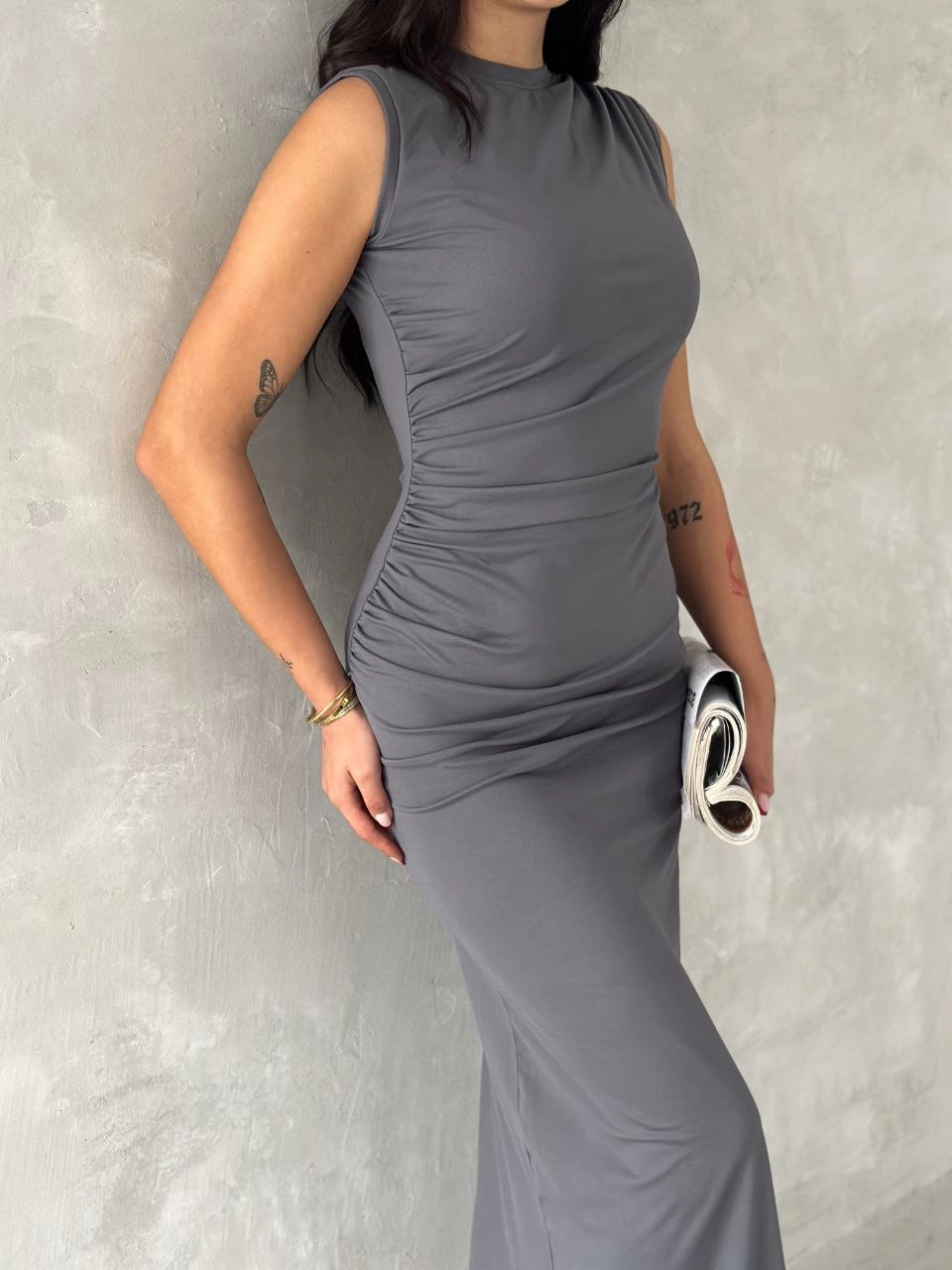 Luviroli Kolsuz Yırtmaçlı Uzun maxı boy Elbise - Gri