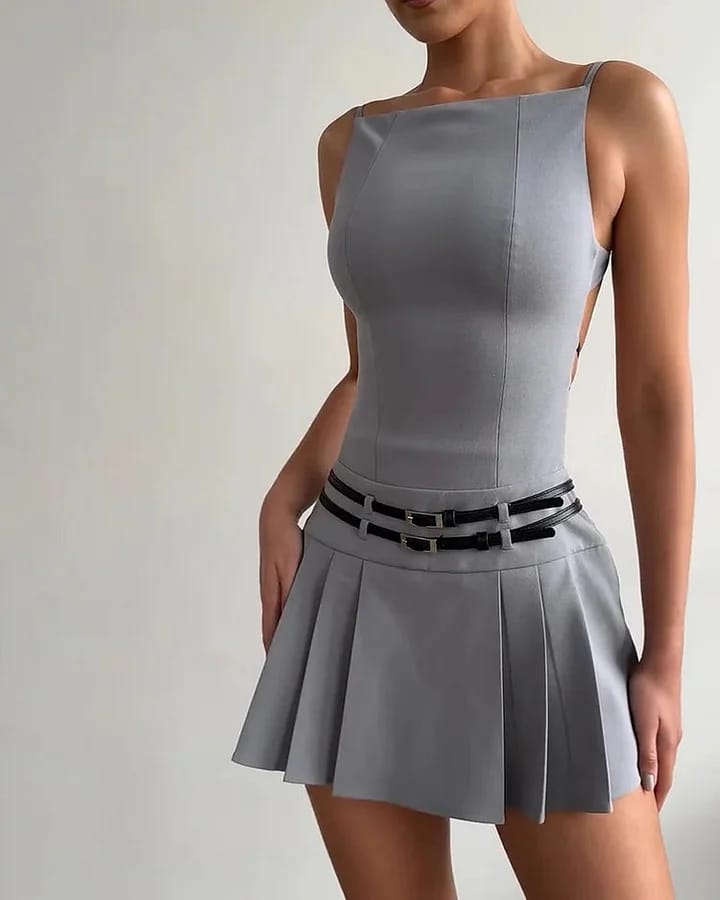 Luviroli Kolsuz Açık Sırt Mini Gri Etek & Elbise