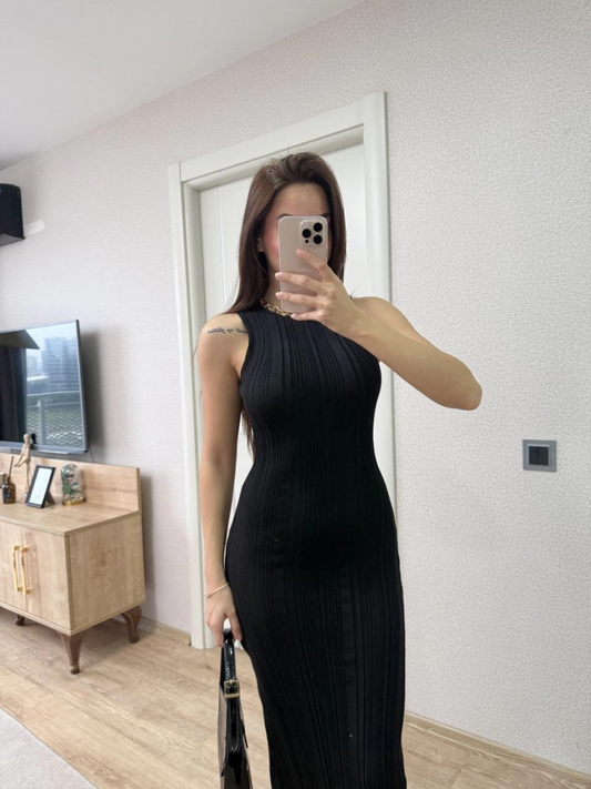 Luviroli Fitilli Triko Elbise Kolsuz Sırtı Kapalı Maxi Uzun Boy - Siyah