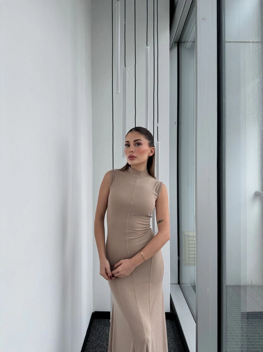 Luviroli Kolsuz Yarım Bogazlı Uzun Elbise- Bej