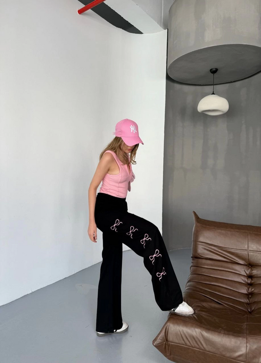 Luviroli Osy Modal Yumuşak Dokulu Kumaş Nakış işlemeli Rahat Bol Paça Eşofman Pantalon - Siyah