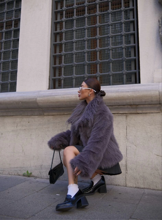 Luviroli Salaş Sakallı Yumuşak Dokulu Yakalı Cepli Suni Kürk - füme