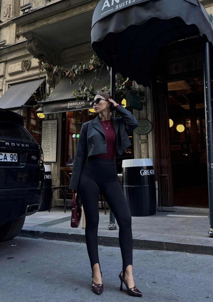 Luviroli Toparlayıcı füzo tayt Likralı Ayak Detaylı - Siyah